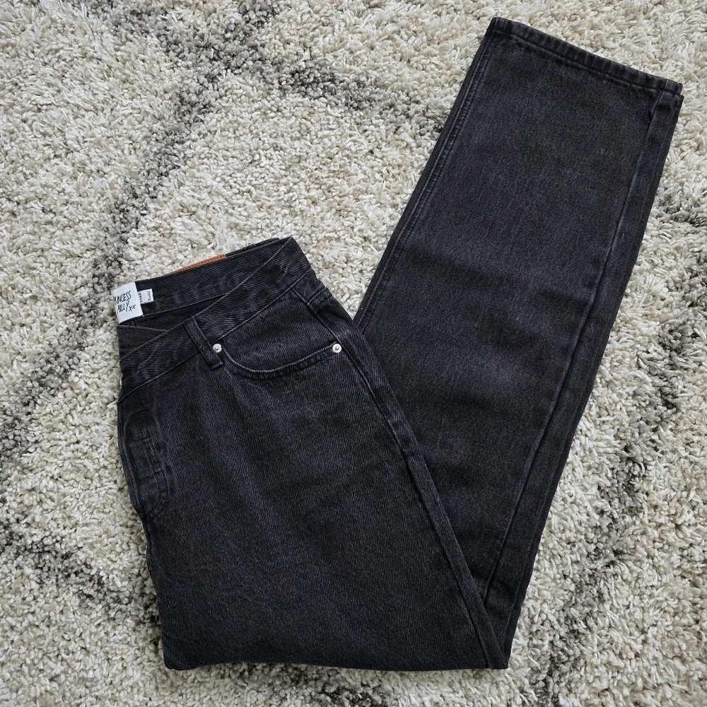 Princess Polly Black Straight Leg Jeans Size 8 - Picture 4 of 8